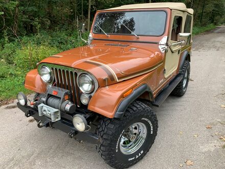 Джип CJ 1980 у Європі на Automoto.ua Коричневий Джип CJ, об'ємом двигуна 5.82 л та пробігом 142 тис. км за 30862 $, фото 1 на Automoto.ua