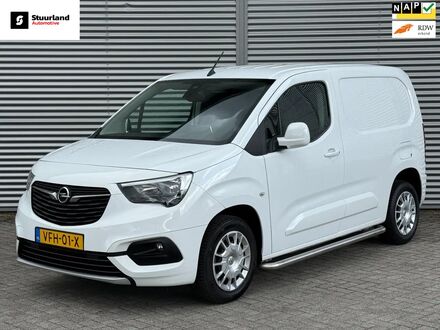 Опель Комбо вант.-пас. 2020 у Європі на Automoto.ua Білий Опель Комбо вант.-пас., об'ємом двигуна 1.5 л та пробігом 130 тис. км за 13018 $, фото 1 на Automoto.ua