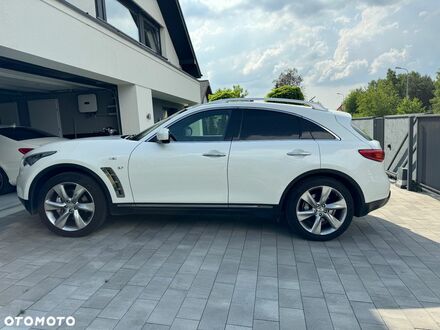 Інфініті QX70, об'ємом двигуна 3.7 л та пробігом 82 тис. км за 30670 $, фото 1 на Automoto.ua