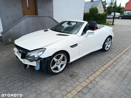 Мерседес СЛК-Класс 2012 в Европе на Automoto.ua Белый Мерседес СЛК-Класс, объемом двигателя 3.5 л и пробегом 119 тыс. км за 13293 $, фото 1 на Automoto.ua