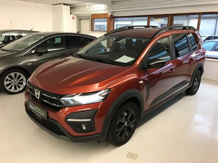 Дачія Jogger 2022 у Європі на Automoto.ua Коричневий Дачія Jogger, об'ємом двигуна 1 л та пробігом 23 тис. км за 21857 $, фото 1 на Automoto.ua