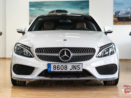 Мерседес Ц-Класс 2016 в Европе на Automoto.ua Белый Мерседес Ц-Класс, объемом двигателя 2.14 л и пробегом 280 тыс. км за 23961 $, фото 1 на Automoto.ua