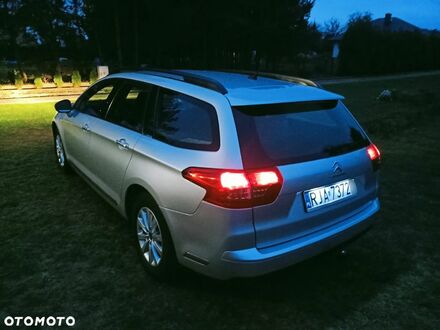Сітроен С5 2013 у Європі на Automoto.ua Сірий Сітроен С5, об'ємом двигуна 1 л та пробігом 224 тис. км за 5061 $, фото 1 на Automoto.ua