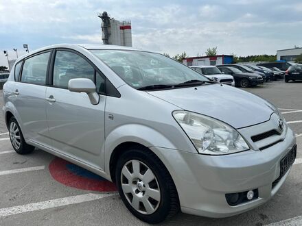 Тойота Королла Версо 2006 в Европе на Automoto.ua Серебряный Тойота Королла Версо, объемом двигателя 1.79 л и пробегом 194 тыс. км за 4562 $, фото 1 на Automoto.ua