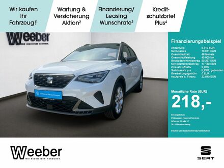 Сеат Arona 2022 у Європі на Automoto.ua Білий Сеат Arona, об'ємом двигуна 1.5 л та пробігом 59 тис. км за 26051 $, фото 1 на Automoto.ua