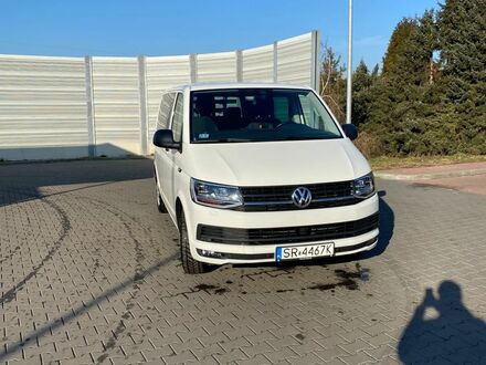 Фольксваген Мультиван 2017 у Європі на Automoto.ua Білий Фольксваген Мультиван, об'ємом двигуна 1 л та пробігом 62 тис. км за 137500 $, фото 1 на Automoto.ua