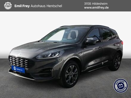 Форд Куга 2022 в Европе на Automoto.ua Серый Форд Куга, объемом двигателя 2.49 л и пробегом 40 тыс. км за 27994 $, фото 1 на Automoto.ua