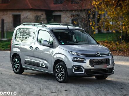 Сітроен Берлінго 2021 у Європі на Automoto.ua Сітроен Берлінго, об'ємом двигуна 1 л та пробігом 52 тис. км за 75900 $, фото 1 на Automoto.ua