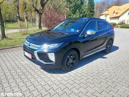 Мицубиси Eclipse Cross 2018 в Европе на Automoto.ua Черный Мицубиси Eclipse Cross, объемом двигателя 1 л и пробегом 85 тыс. км за 17313 $, фото 1 на Automoto.ua