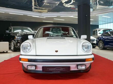 Порше 911 1981 в Европе на Automoto.ua Белый Порше 911, объемом двигателя 2.96 л и пробегом 76 тыс. км за 89972 $, фото 1 на Automoto.ua