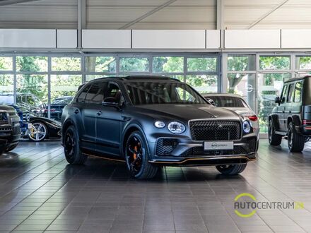 Бентли Бентайга 2025 в Европе на Automoto.ua Черный Бентли Бентайга, объемом двигателя 3 л и пробегом 29 тыс. км за 369317 $, фото 1 на Automoto.ua