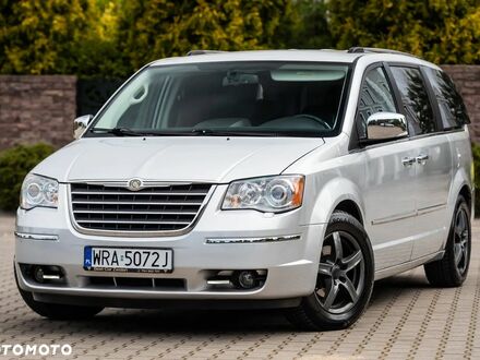 Крайслер Grand Voyager, об'ємом двигуна 2.77 л та пробігом 258 тис. км за 7538 $, фото 1 на Automoto.ua