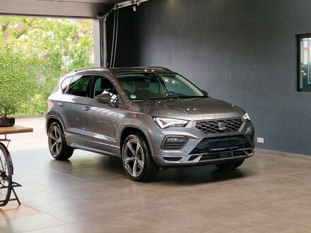 Сірий Сеат Ateca, об'ємом двигуна 1.98 л та пробігом 11 тис. км за 36637 $, фото 1 на Automoto.ua