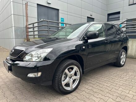 Лексус RX 300 2005 в Европе на Automoto.ua Черный Лексус RX 300, объемом двигателя 3 л и пробегом 160 тыс. км за 10238 $, фото 1 на Automoto.ua