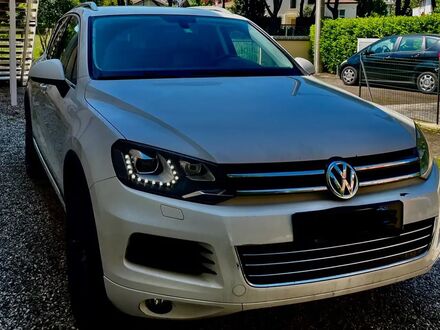 Фольксваген Туарег 2010 в Европе на Automoto.ua Фольксваген Туарег, объемом двигателя 2.97 л и пробегом 240 тыс. км за 12027 $, фото 1 на Automoto.ua
