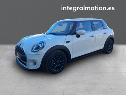 Міні Mini 2019 у Європі на Automoto.ua Білий Міні Mini, об'ємом двигуна 1.5 л та пробігом 57 тис. км за 17600 $, фото 1 на Automoto.ua