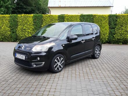 Сітроен С3 Пікассо 2010 у Європі на Automoto.ua Чорний Сітроен С3 Пікассо, об'ємом двигуна 1.56 л та пробігом 207000 тис. км за 20800 $, фото 1 на Automoto.ua