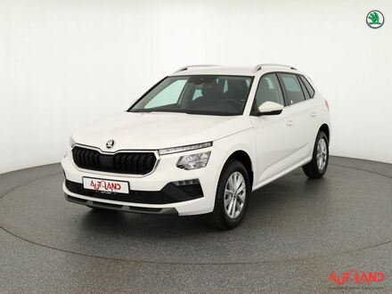 Шкода KAMIQ 2024 у Європі на Automoto.ua Білий Шкода KAMIQ, об'ємом двигуна 1 л та пробігом 11 тис. км за 28829 $, фото 1 на Automoto.ua