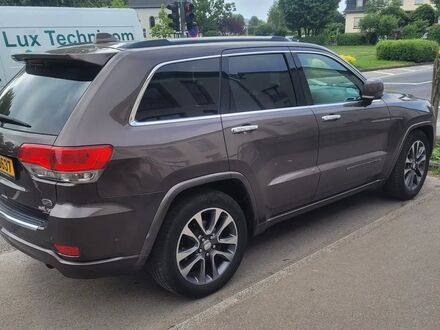 Джип Гранд Чероки 2017 в Европе на Automoto.ua Коричневый Джип Гранд Чероки, объемом двигателя 3 л и пробегом 183 тыс. км за 20369 $, фото 1 на Automoto.ua