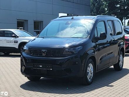 Пежо Rifter 2025 в Европе на Automoto.ua Черный Пежо Rifter, объемом двигателя 1 л и пробегом 3 тыс. км за 34214 $, фото 1 на Automoto.ua