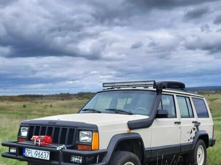 Джип Cherokee, об'ємом двигуна 3.96 л та пробігом 277 тис. км за 11447 $, фото 1 на Automoto.ua