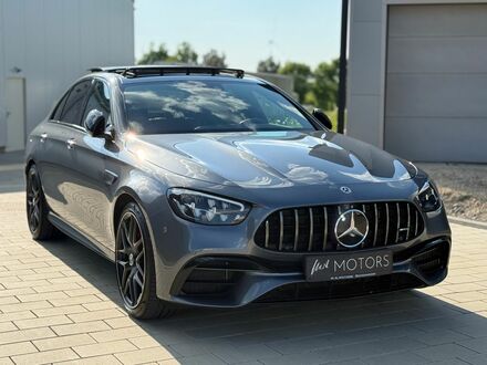 Мерседес E 63 AMG 2022 в Европе на Automoto.ua Серый Мерседес E 63 AMG, объемом двигателя 3.98 л и пробегом 19 тыс. км за 107715 $, фото 1 на Automoto.ua