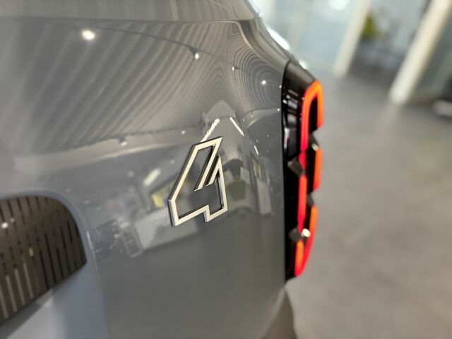 Рено R 4 2025 в Европе на Automoto.ua Серый Рено R 4, объемом двигателя 0 л и пробегом 10 тыс. км за 41438 $, фото 45 на Automoto.ua