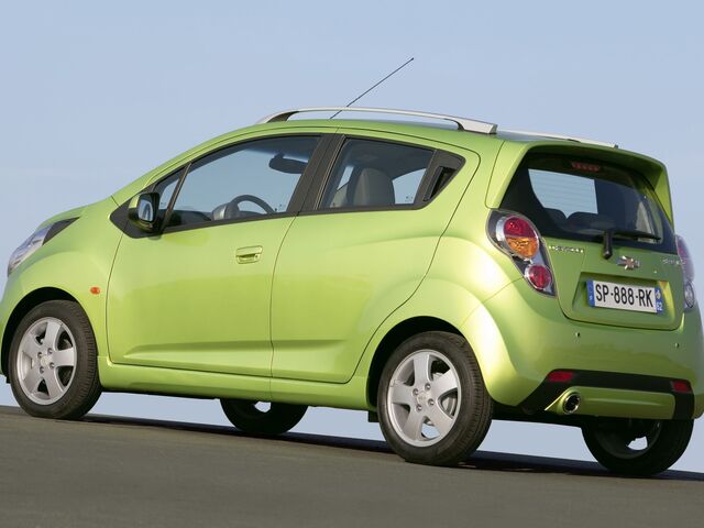 Шевроле Спарк, Хетчбек 2012 - н.в. 1,2 i (85 Hp)