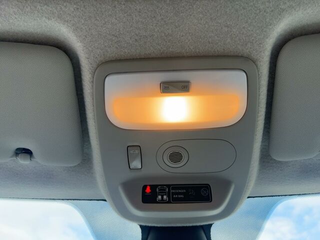 Рено Твинго 2023 в Европе на Automoto.ua Рено Твинго, объемом двигателя 0 л и пробегом 9 тыс. км за 16790 $, фото 17 на Automoto.ua