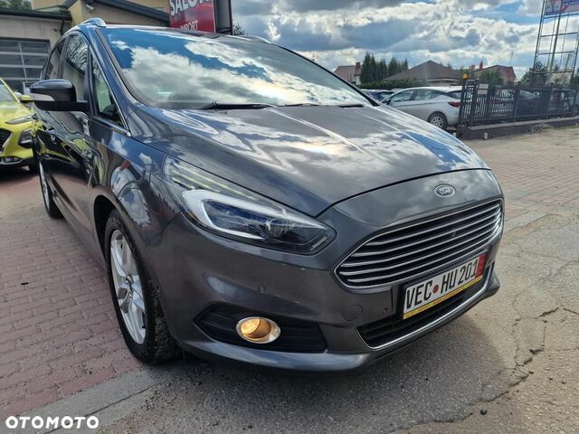 Форд С-Макс, объемом двигателя 2 л и пробегом 180 тыс. км за 12959 $, фото 2 на Automoto.ua