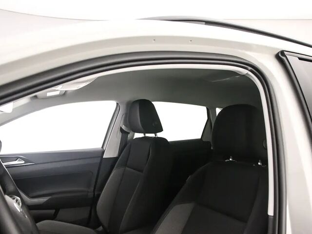 Фольксваген Taigo 2025 у Європі на Automoto.ua Сірий Фольксваген Taigo, об'ємом двигуна 1 л та пробігом 10 тис. км за 46063 $, фото 9 на Automoto.ua