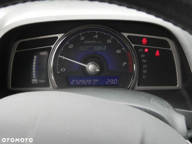 Хонда Цивик, объемом двигателя 1.34 л и пробегом 272 тыс. км за 3002 $, фото 10 на Automoto.ua