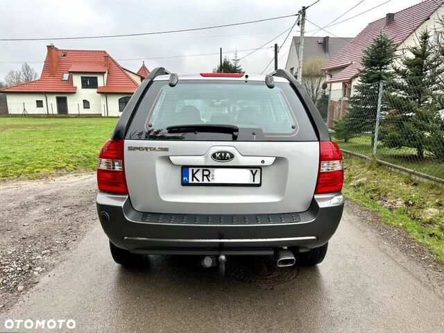 Киа Sportage, объемом двигателя 1.98 л и пробегом 248 тыс. км за 4730 $, фото 8 на Automoto.ua