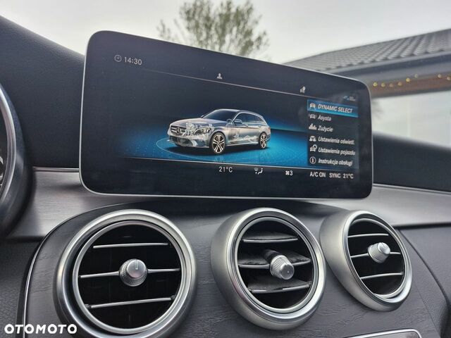 Мерседес Ц-Класс 2020 в Европе на Automoto.ua Белый Мерседес Ц-Класс, объемом двигателя 1 л и пробегом 130 тыс. км за 79900 $, фото 15 на Automoto.ua