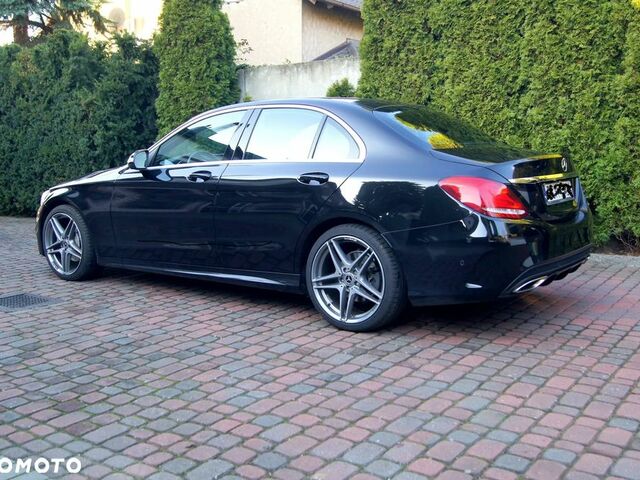 Мерседес Ц-Клас 2014 у Європі на Automoto.ua Чорний Мерседес Ц-Клас, об'ємом двигуна 1 л та пробігом 193 тис. км за 18160 $, фото 3 на Automoto.ua