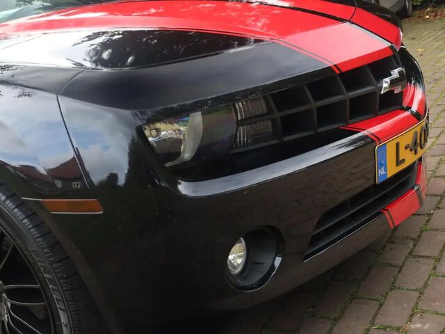 Шевроле Камаро 2012 в Европе на Automoto.ua Черный Шевроле Камаро, объемом двигателя 3.56 л и пробегом 131 тыс. км за 23241 $, фото 6 на Automoto.ua