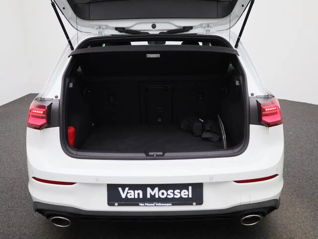 Фольксваген Гольф ГТІ 2023 у Європі на Automoto.ua Білий Фольксваген Гольф ГТІ, об'ємом двигуна 1.98 л та пробігом 14 тис. км за 58118 $, фото 9 на Automoto.ua