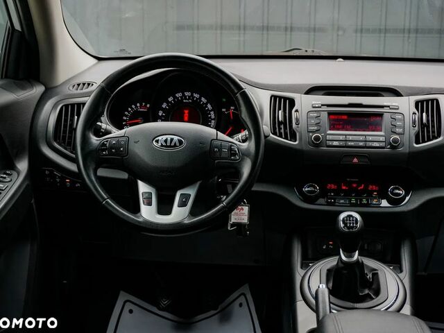 Киа Sportage, объемом двигателя 1.59 л и пробегом 193 тыс. км за 10043 $, фото 26 на Automoto.ua