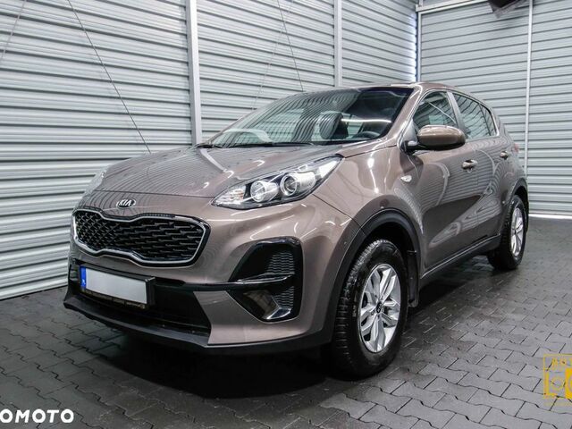 Киа Sportage, объемом двигателя 1.59 л и пробегом 76 тыс. км за 16798 $, фото 1 на Automoto.ua