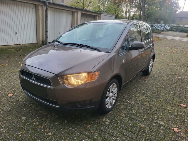 Мицубиси Кольт 2011 в Европе на Automoto.ua Мицубиси Кольт, объемом двигателя 0 л и пробегом 79 тыс. км за 4999 $, фото 1 на Automoto.ua