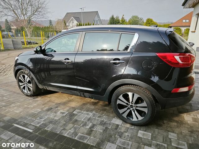 Киа Sportage, объемом двигателя 1.69 л и пробегом 207 тыс. км за 9913 $, фото 4 на Automoto.ua