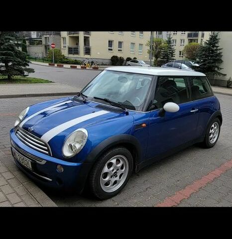 Міні Cooper, об'ємом двигуна 1.6 л та пробігом 250 тис. км за 2592 $, фото 4 на Automoto.ua