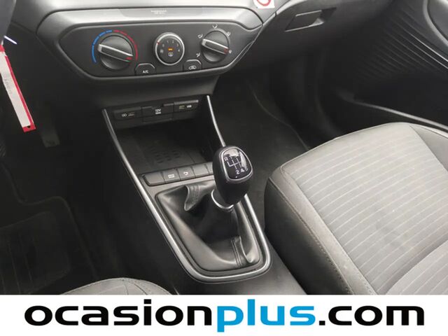 Хендай и20 2021 в Европе на Automoto.ua Серебряный Хендай и20, объемом двигателя 1 л и пробегом 113 тыс. км за 14823 $, фото 4 на Automoto.ua