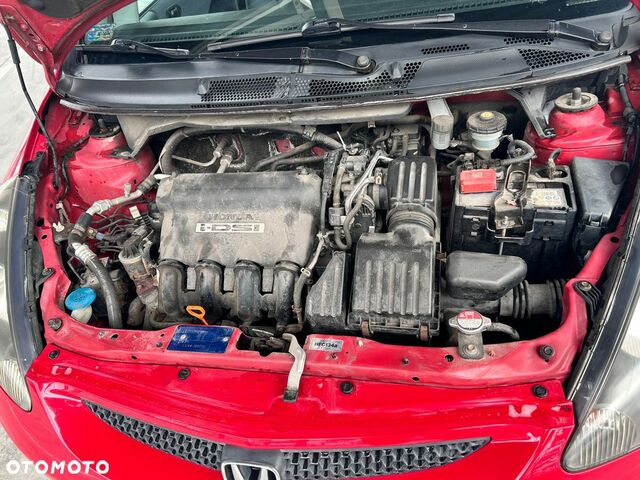 Хонда Джаз, объемом двигателя 1.25 л и пробегом 198 тыс. км за 2657 $, фото 9 на Automoto.ua