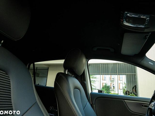 Мерседес ГЛА-Клас 2020 у Європі на Automoto.ua Білий Мерседес ГЛА-Клас, об'ємом двигуна 1 л та пробігом 83 тис. км за 31211 $, фото 19 на Automoto.ua