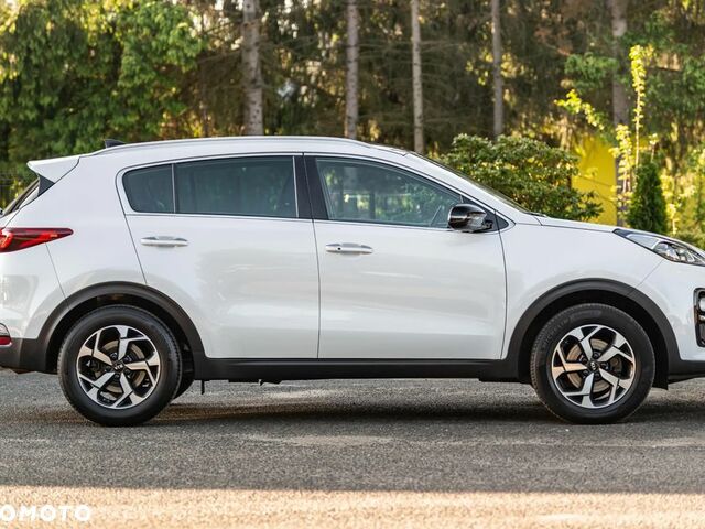 Кіа Sportage, об'ємом двигуна 1.59 л та пробігом 104 тис. км за 17862 $, фото 13 на Automoto.ua