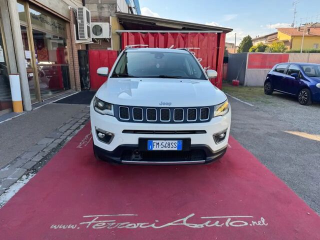 Джип Компас 2018 в Европе на Automoto.ua Белый Джип Компас, объемом двигателя 1.6 л и пробегом 70 тыс. км за 19213 $, фото 12 на Automoto.ua