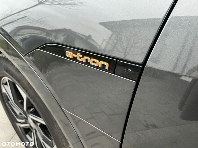 Ауді E-Tron, об'ємом двигуна 0 л та пробігом 16 тис. км за 35832 $, фото 15 на Automoto.ua