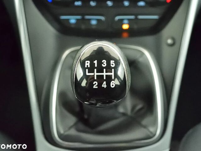 Форд Си-Макс, объемом двигателя 1.6 л и пробегом 163 тыс. км за 8618 $, фото 24 на Automoto.ua