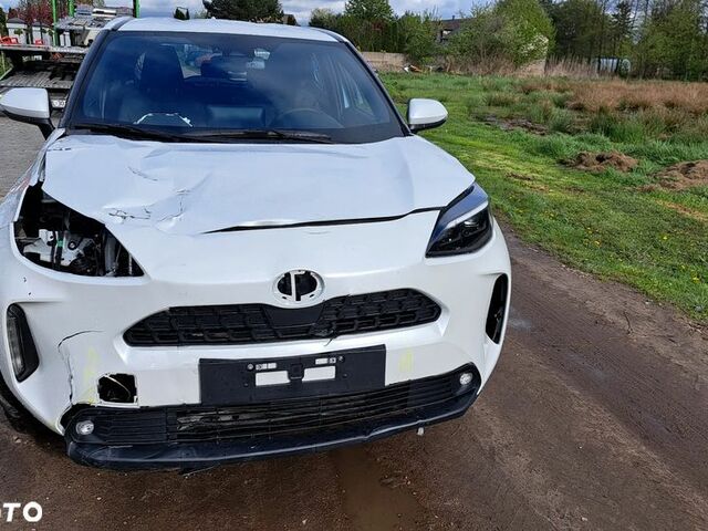 Тойота Yaris Cross, об'ємом двигуна 1.49 л та пробігом 25 тис. км за 12203 $, фото 3 на Automoto.ua